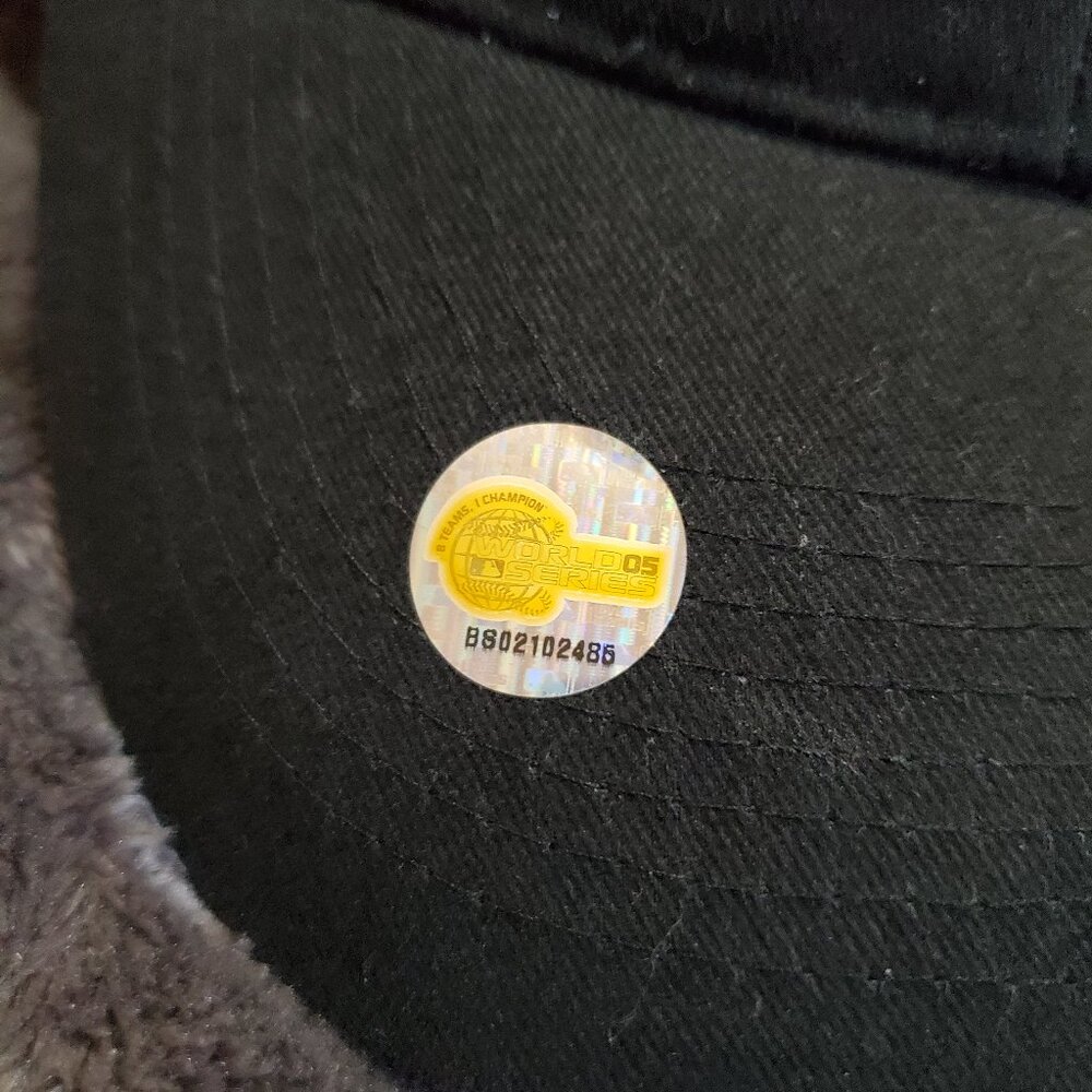 Chicago White Sox World Series Champions 2005 Baseball Cap Hat Strapback - Picture 3 of 10